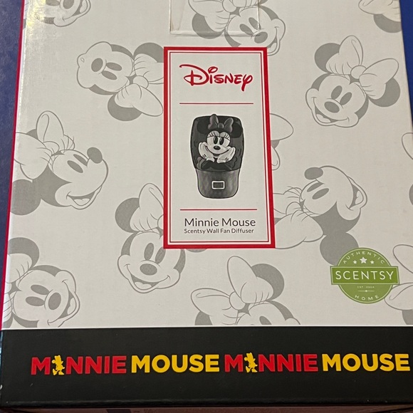 Scentsy Minnie Fan Diffusers - Picture 1 of 1